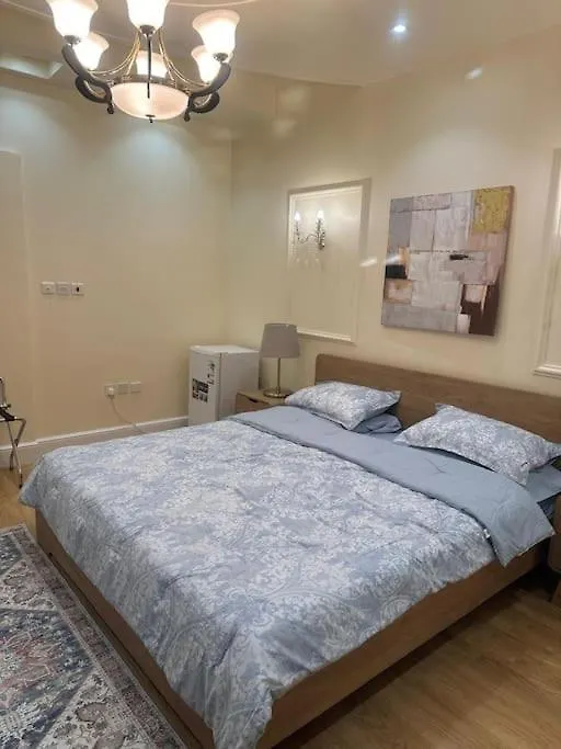 مشرفة الخير غرفة وصالة Apartman Dzsidda