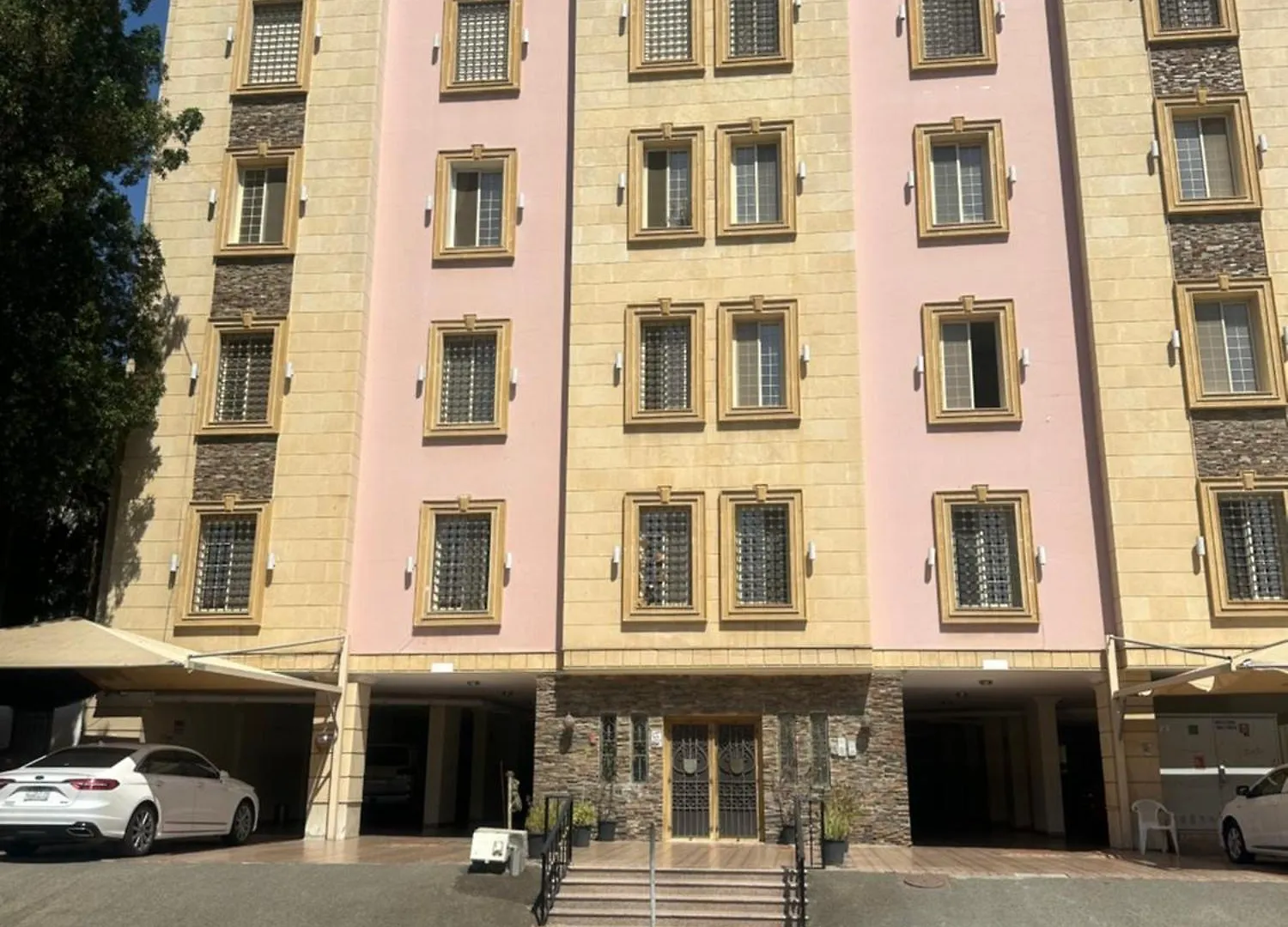 مشرفة الخير غرفة وصالة Apartman Dzsidda