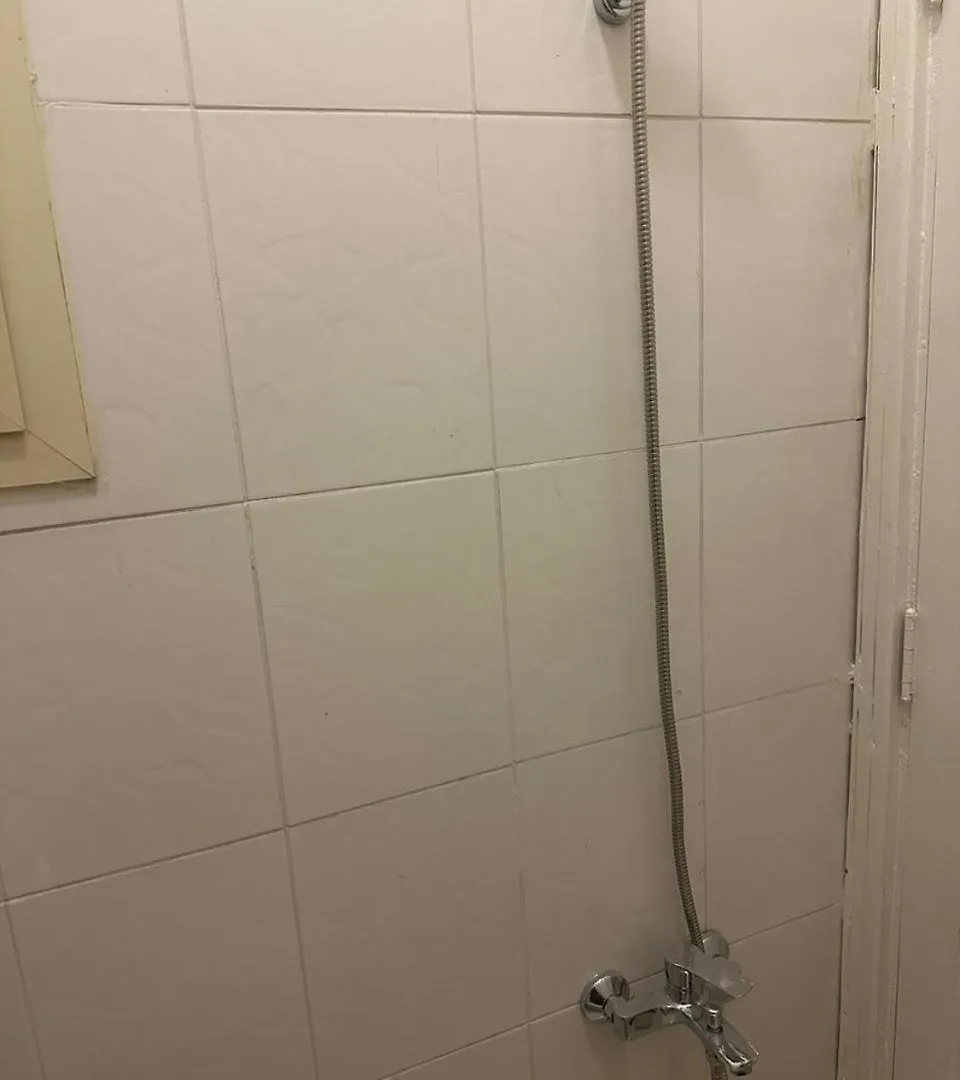 مشرفة الخير غرفة وصالة Apartman Dzsidda
